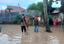Wakil Wali Kota Solok Tinjau Banjir di Kelurahan Tanah Garam kota solok