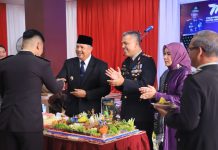 Wako-Wakil Wali Kota Solok Ikuti Upacara HUT Bhayangkara ke-77 kota solok