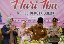 Peringatan Hari Ibu Ke-95, Wakil Wali Kota Solok Harap Jadi Momentum Eksistensi Perempuan dalam Berbagai Sektor Pembangunan. kota solok